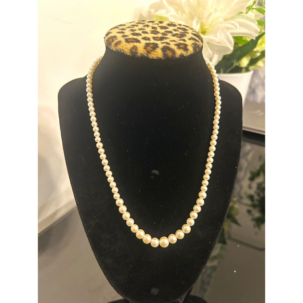 Napier Gold tone faux Pearl Bead Chain Necklace Round White Pearls Hook Clasp